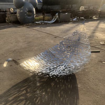 不锈钢金属镂空树叶雕塑摆件