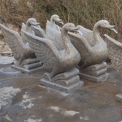 大理石石雕园林创意天鹅流水喷泉