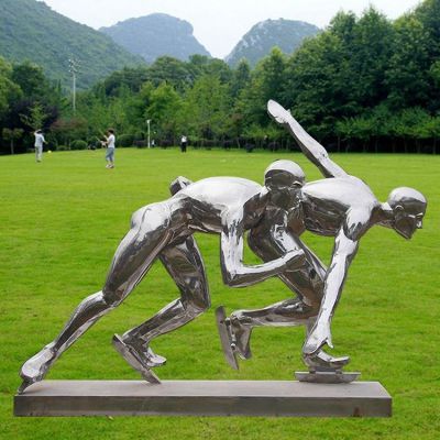 体育公园草地摆放不锈钢镜面抽象滑冰运动人物雕像