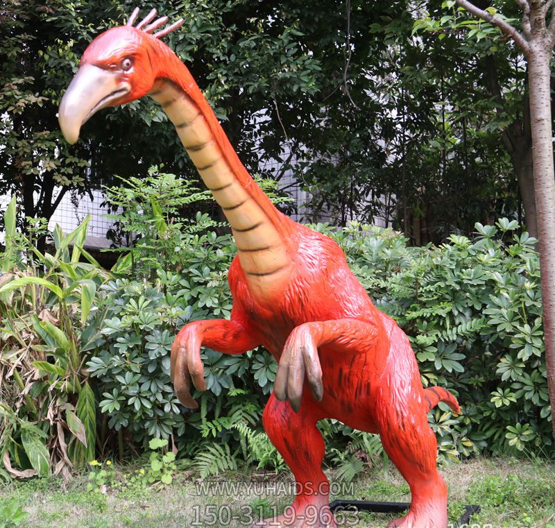 户外草坪玻璃钢红色恐龙雕塑