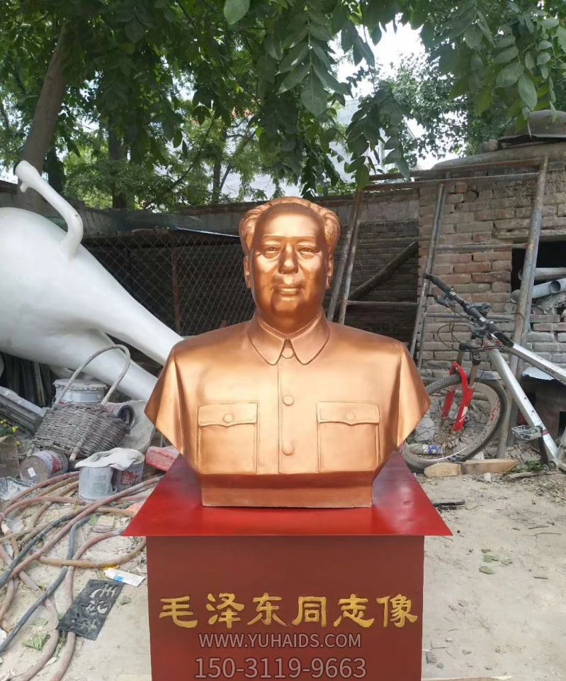 校园玻璃钢仿铜毛主席园林户外景观毛泽东雕塑