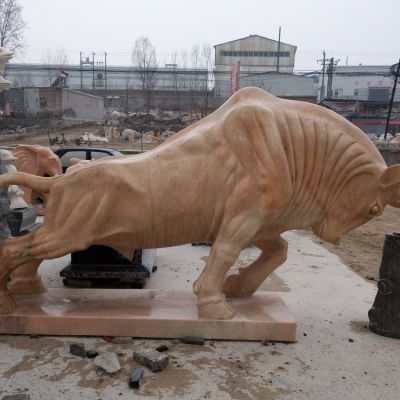 晚霞红大理石石雕工厂企业奋进励志牛雕塑