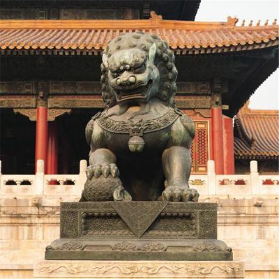 故宫景区大型仿古做旧大型石狮子雕塑
