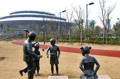 公园铜雕玩游戏儿童雕塑
