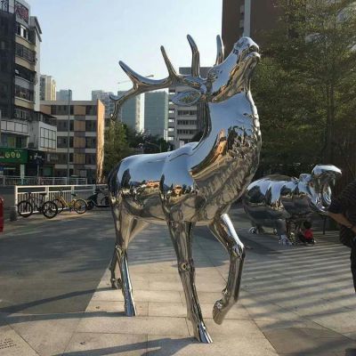 商业街广场不锈钢镜面大型鹿户外落地雕塑摆件