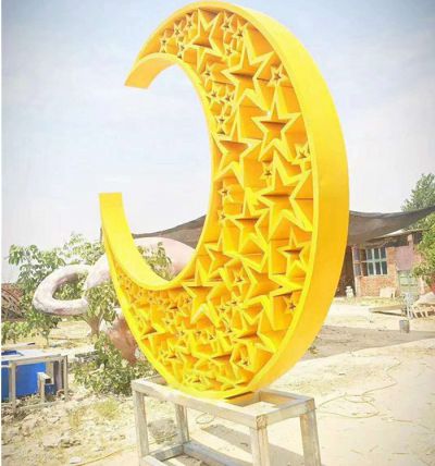 不锈钢镂空几何月亮雕塑
