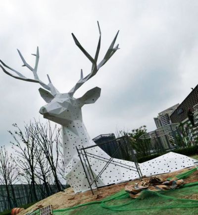 城市广场抽象不锈钢鹿雕塑 景观金属制品
