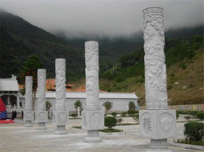 广场大型浮雕石雕文化柱雕塑