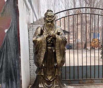 校园先师孔子铜雕