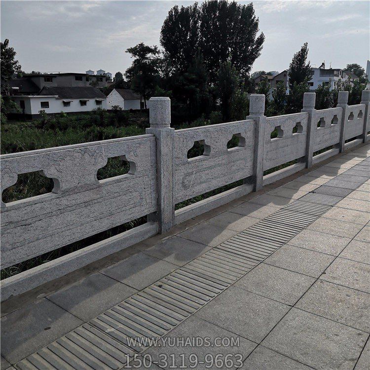 路政石材雕刻的栏杆护栏板雕塑