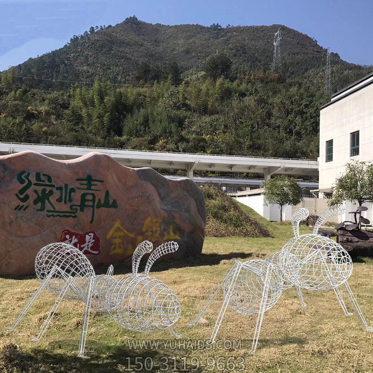 不锈钢铁艺蚂蚁，铁丝焊接成的镂空蚂蚁雕塑