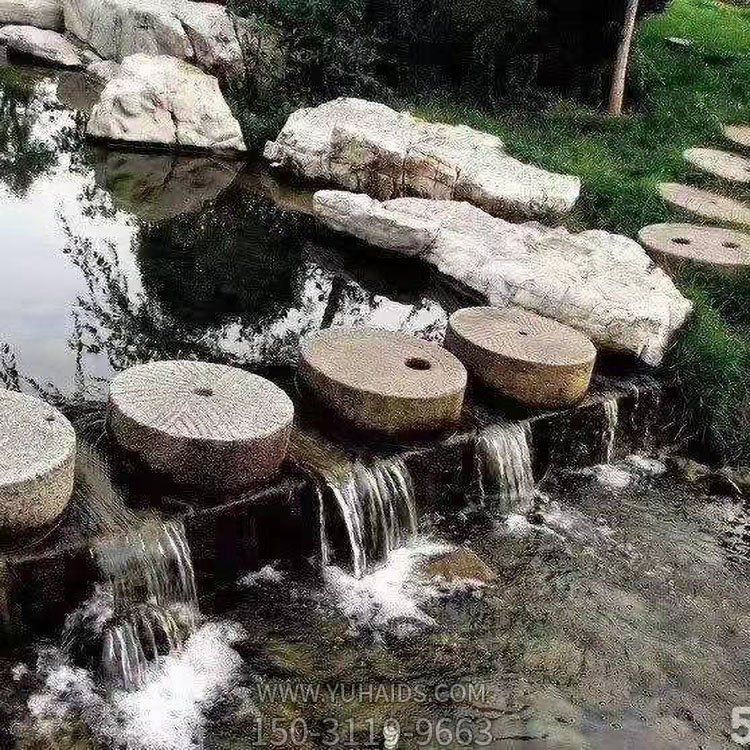 石磨盘雕塑