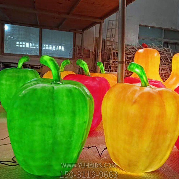 园林发光玻璃钢树脂雕塑蔬菜水果造型