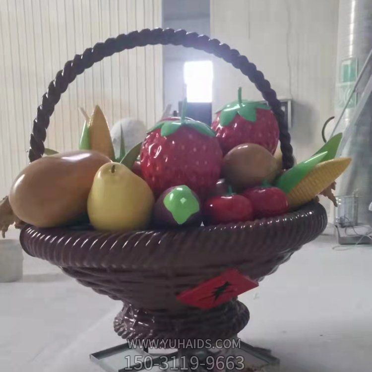 果园玻璃钢彩绘仿真水果果篮雕塑