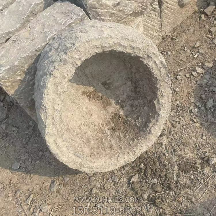 庭院仿古做旧老石槽雕塑