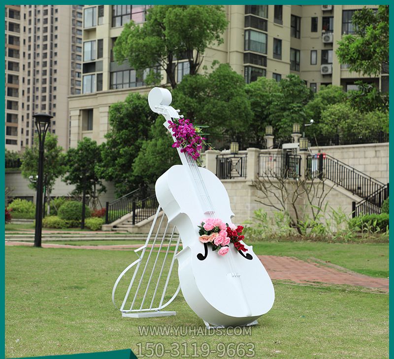 公园景区玻璃钢创意白色大提琴雕塑