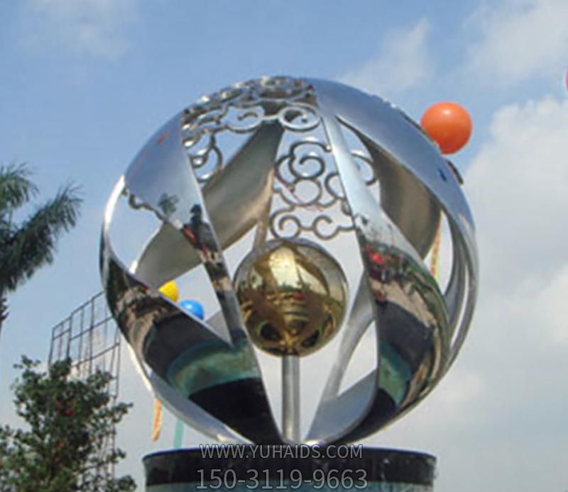 广场不锈钢抽象镜面镂空球体雕塑