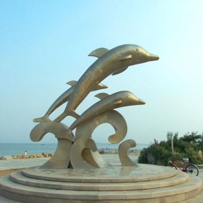 海边广场摆放大型不锈钢海豚景观雕塑
