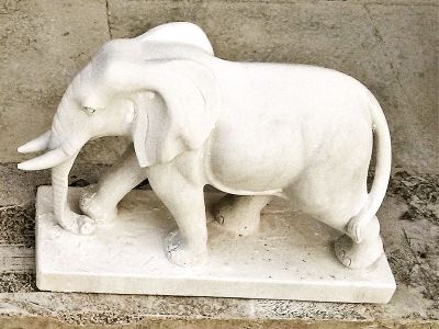 庭院汉白玉石雕行走的大象雕塑