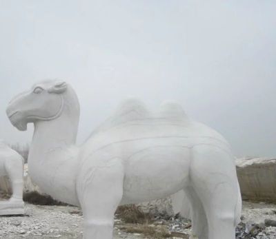 园林摆放的汉白玉石雕创意骆驼雕塑
