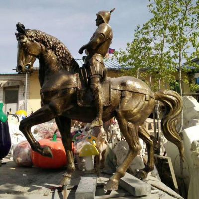 公园广场摆放玻璃钢仿铜古代骑马将军人物雕塑