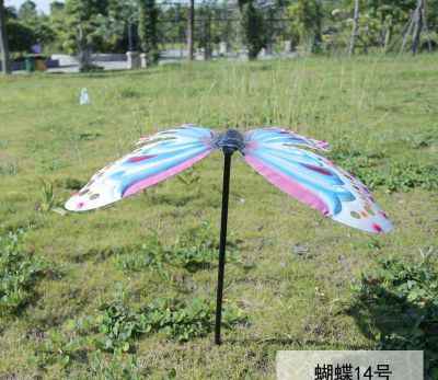 抽象玻璃钢卡通蝴蝶雕塑