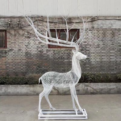 不锈钢镂空户外园林大型夜晚照明梅花鹿雕塑