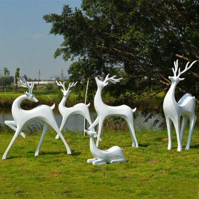 海边创意装饰品公园草坪玻璃钢梅花鹿雕塑