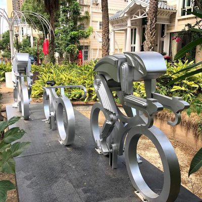 不锈钢户外几何园林抽象骑自行车的人物雕塑