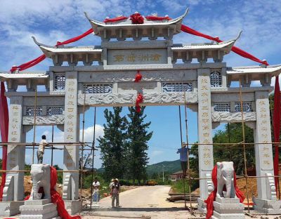 村庄三门简约花岗岩浮雕牌坊雕塑