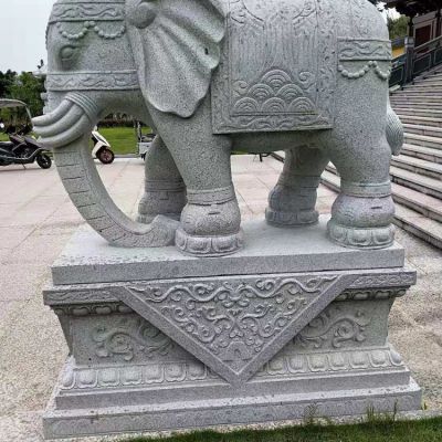 花岗岩石雕大象