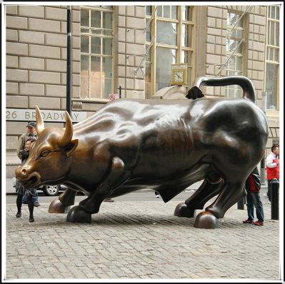 城市街道装饰摆放黄铜铸造大型华尔街牛雕塑