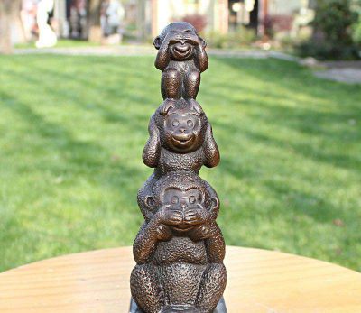 公园叠罗汉的动物景观铜雕猴子雕塑