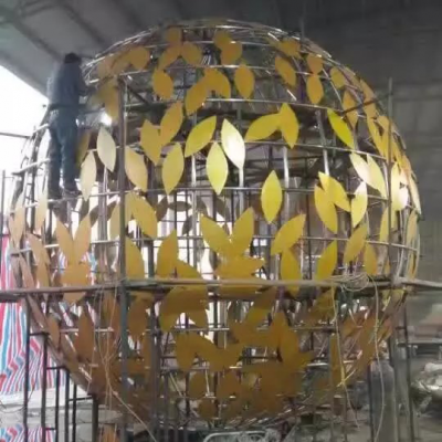巨型树叶纹不锈钢楼空球