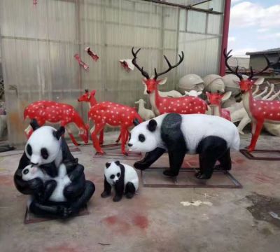 景区动物园玻璃钢仿真动物熊猫雕塑