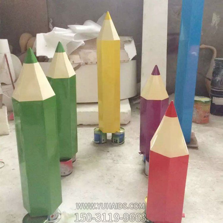 校园广场不锈钢创意几何铅笔雕塑