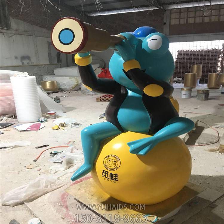 商场摆放定制玻璃钢彩绘青蛙公仔雕塑