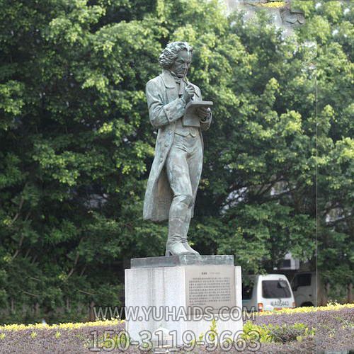 校园名人音乐家世界名人贝多芬雕塑