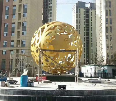 广场小区抽象创意不锈钢喷金烤漆镂空球雕塑