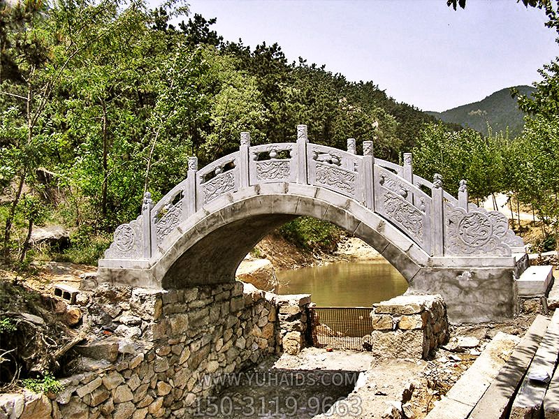 小石拱桥大理石栏杆景区装饰雕塑