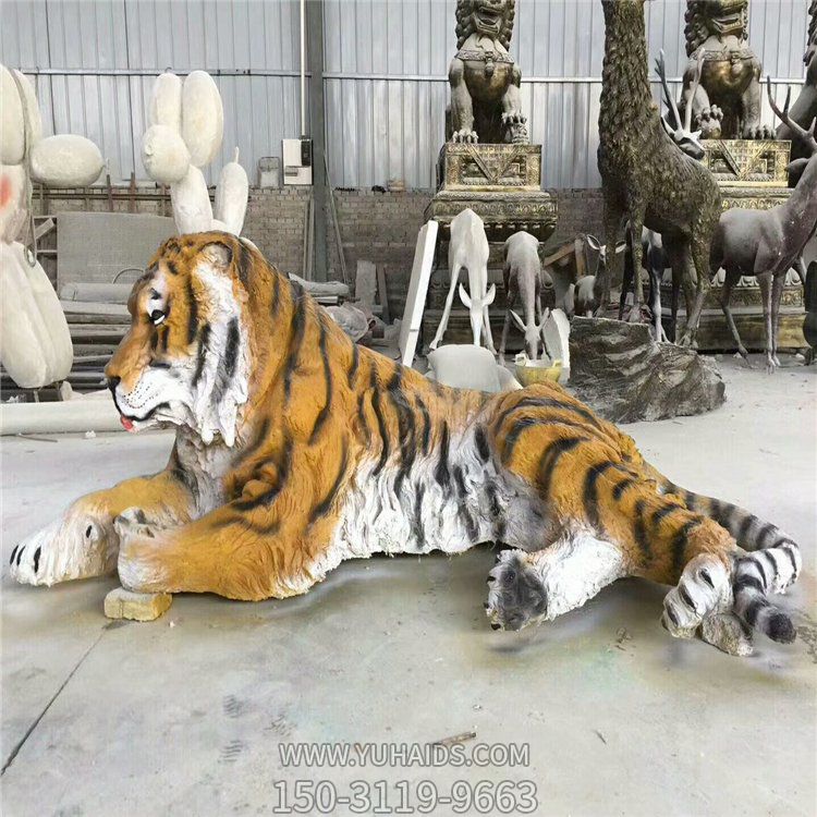 动物园户外玻璃钢彩绘喷漆仿真老虎雕塑摆件