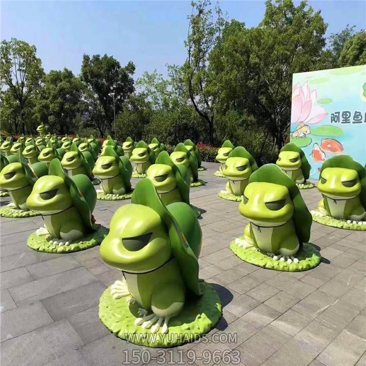 玻璃钢卡通游乐场幼儿园创意青蛙摆件雕塑