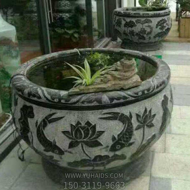 青石石雕大型种花养鱼鱼缸雕塑