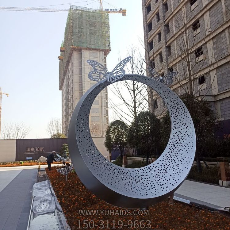 商场酒店门外大型不锈钢圆环灯光雕塑定制 步行街户外水景工艺品摆件