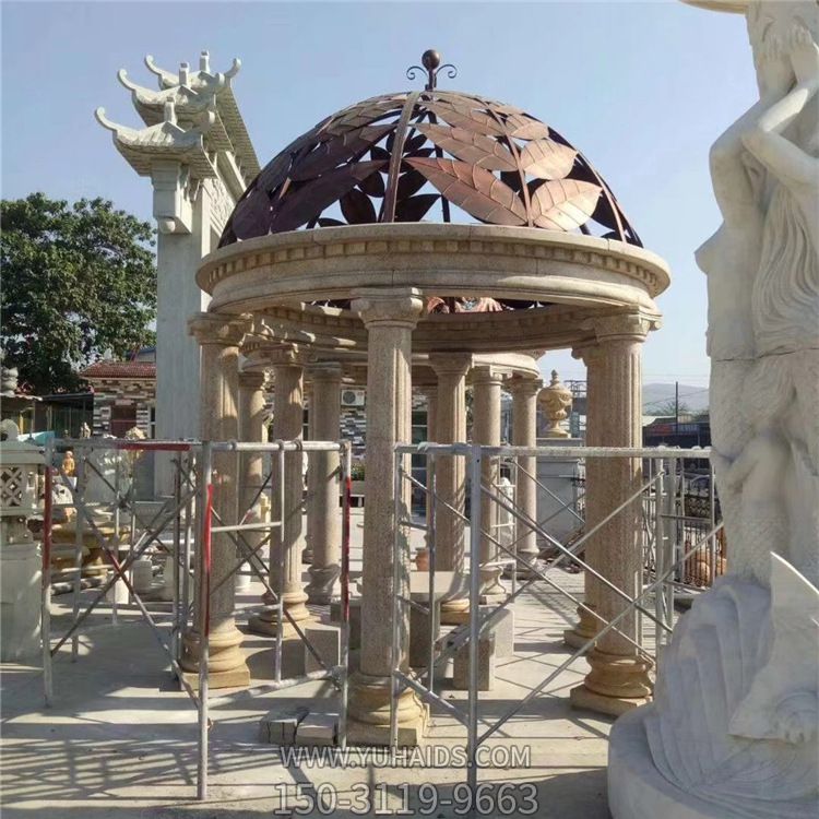 花园广场摆放铁艺镂空罗马柱凉亭装饰摆件雕塑