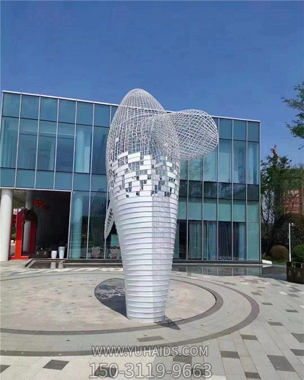 不锈钢广场大型镂空鲸鱼雕塑