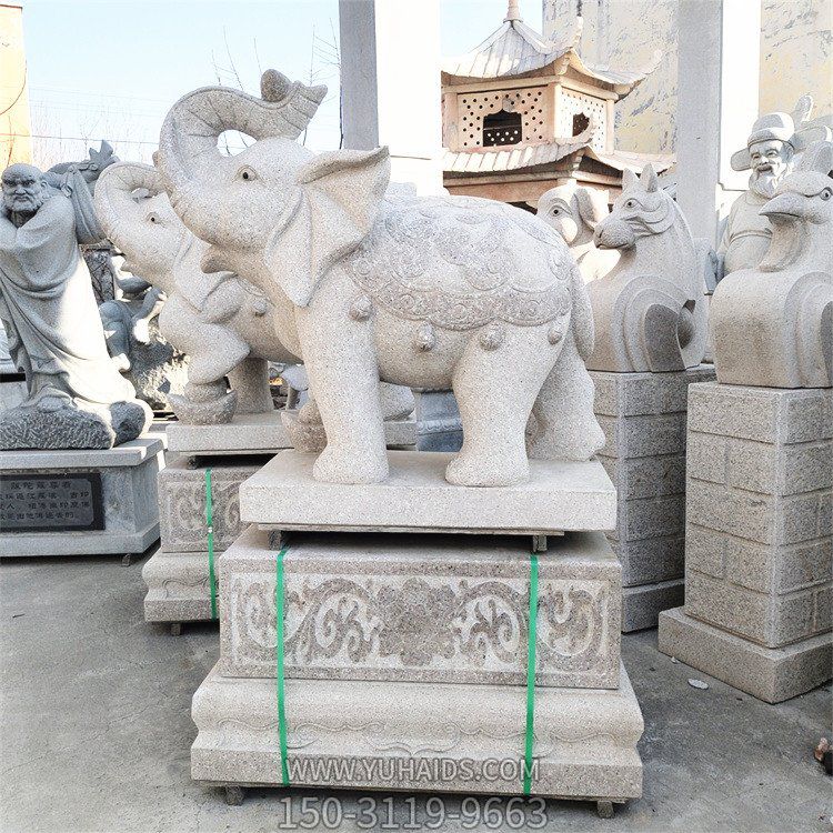 花岗岩石雕大象，卷鼻向上的大象雕塑