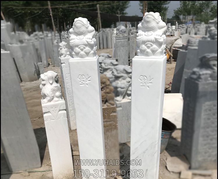 汉白玉金蟾招财园林庭院拴马柱装饰摆件 汉白玉金蟾招财园林庭院拴马柱装饰摆件