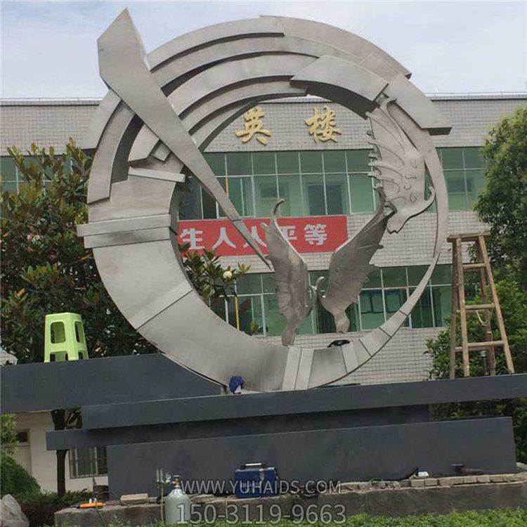 大型不锈钢圆环蝴蝶校园景观雕塑
