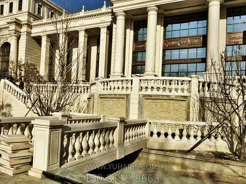 酒店欧式大理石走廊罗马柱雕塑